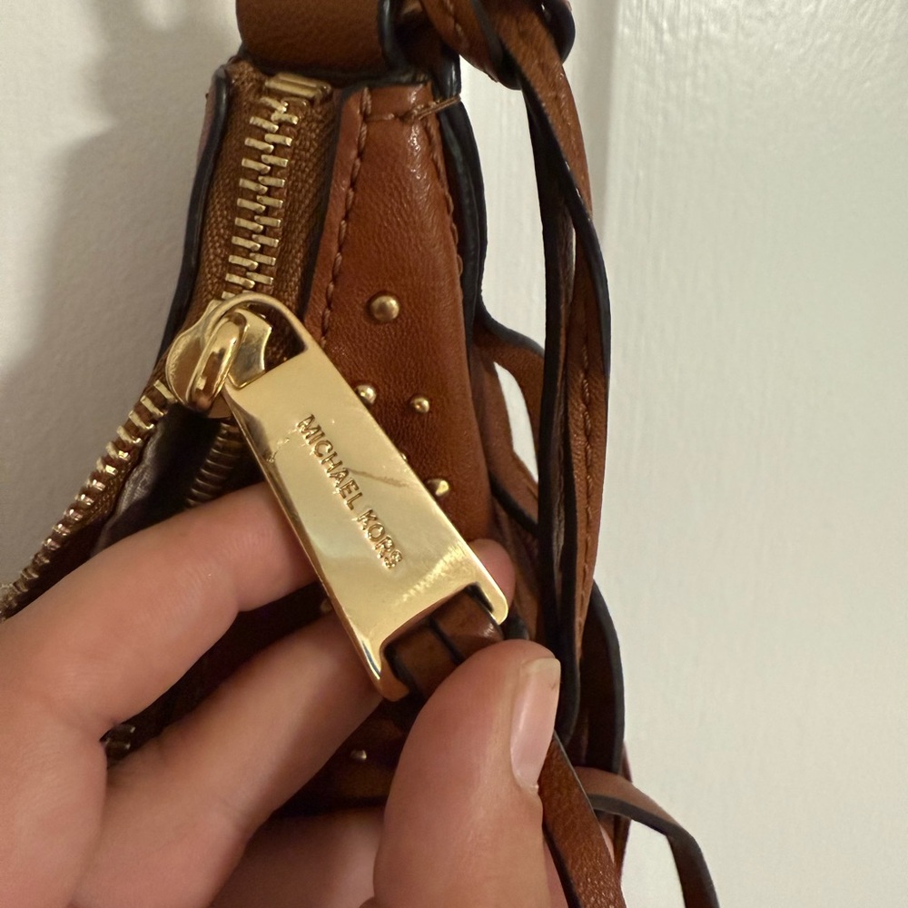 USED SLIGHTLY- Michael Kors Brown Crossbody Boho Leather Fringe Hobo Bag - Picture 9 of 11
